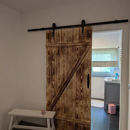 Zum Huehnerstall * Forbau