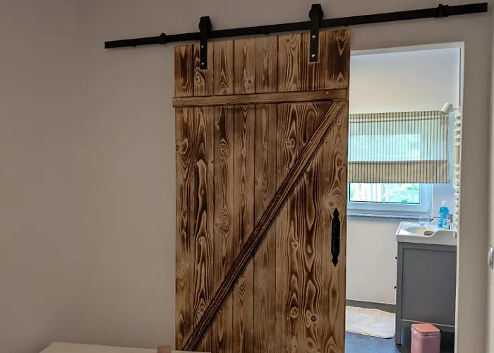 Zum Huehnerstall * Forbau